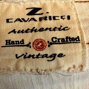 Super cute white jeans